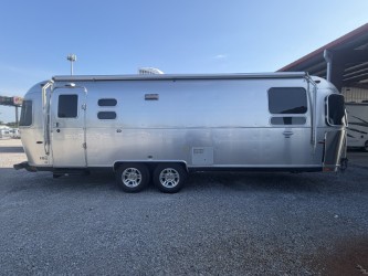 2012 AIRSTREAM INTERNATIONAL 27FBQ - Image 4