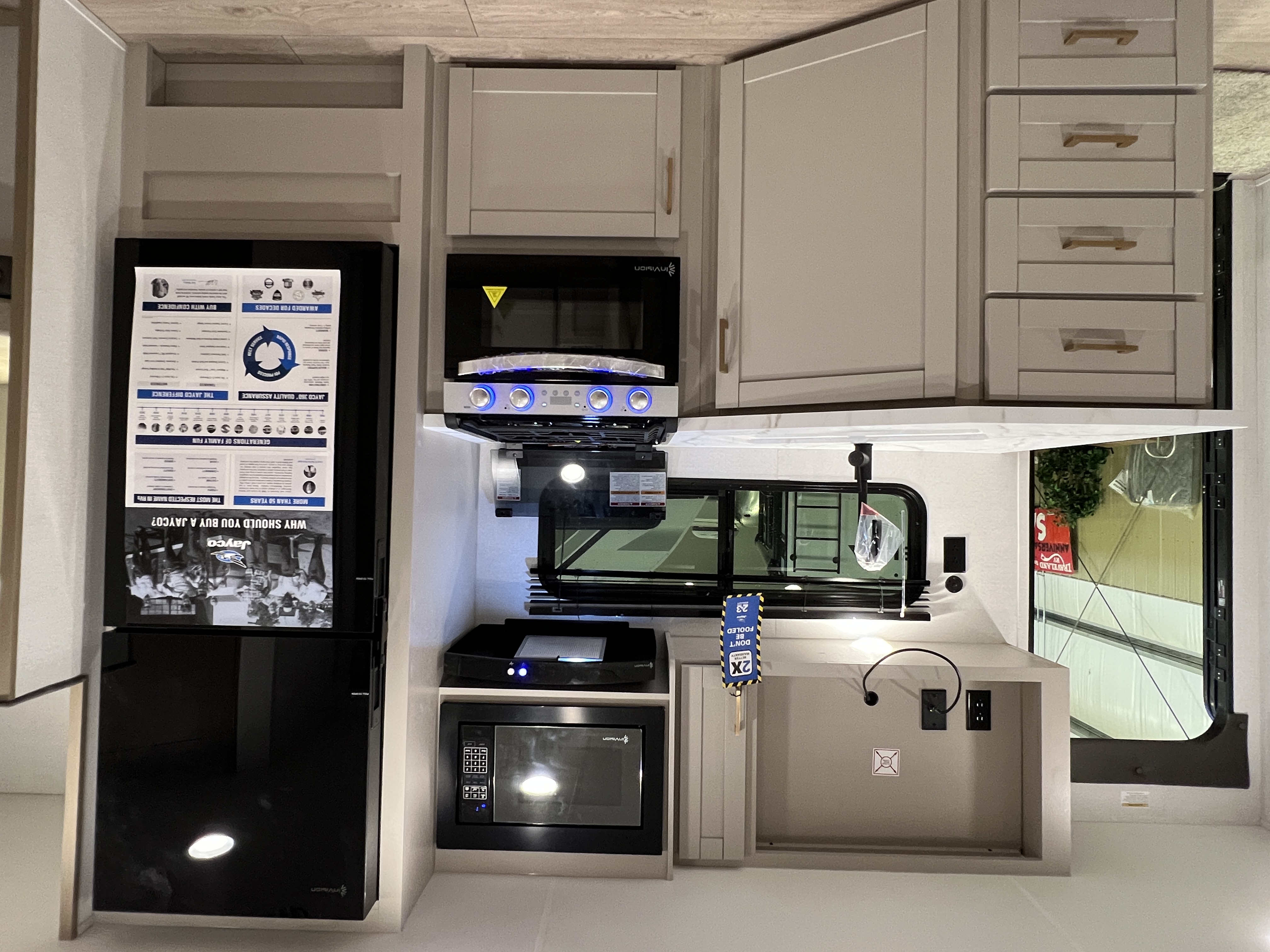 2027 Jayco Jay Flight SLX 245BHSW - Image 18