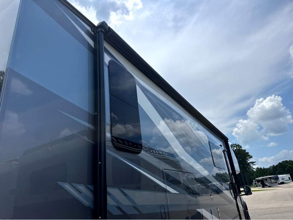2027 ENTEGRA COACH ESTEEM XL 32U - Image 5