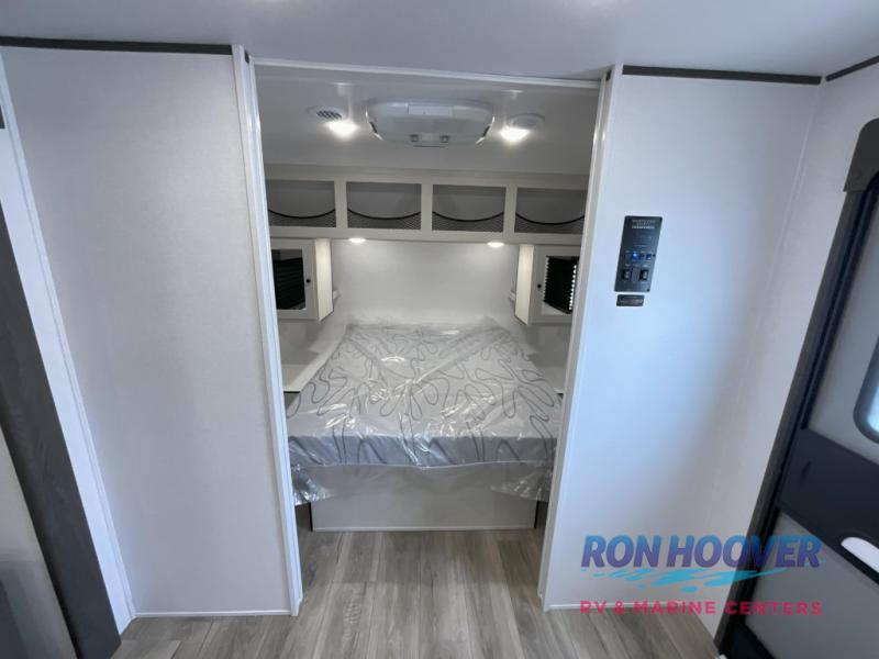 2025 COACHMEN 24RB - Image 27