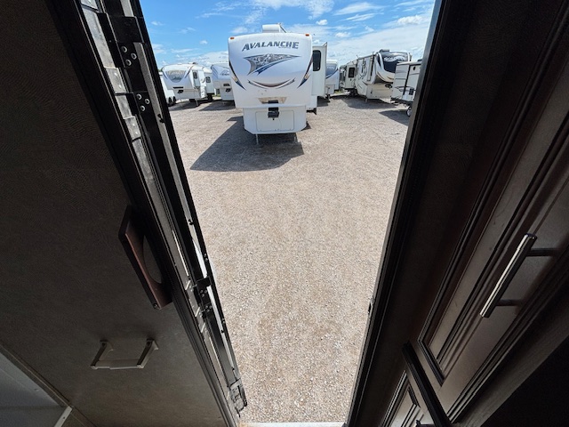 2018 Jayco North Point 379DBFS - Image 40