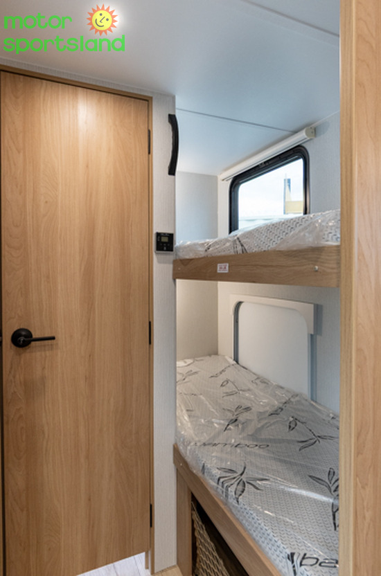 2027 Winnebago Micro Minnie 2200TBH - Image 21