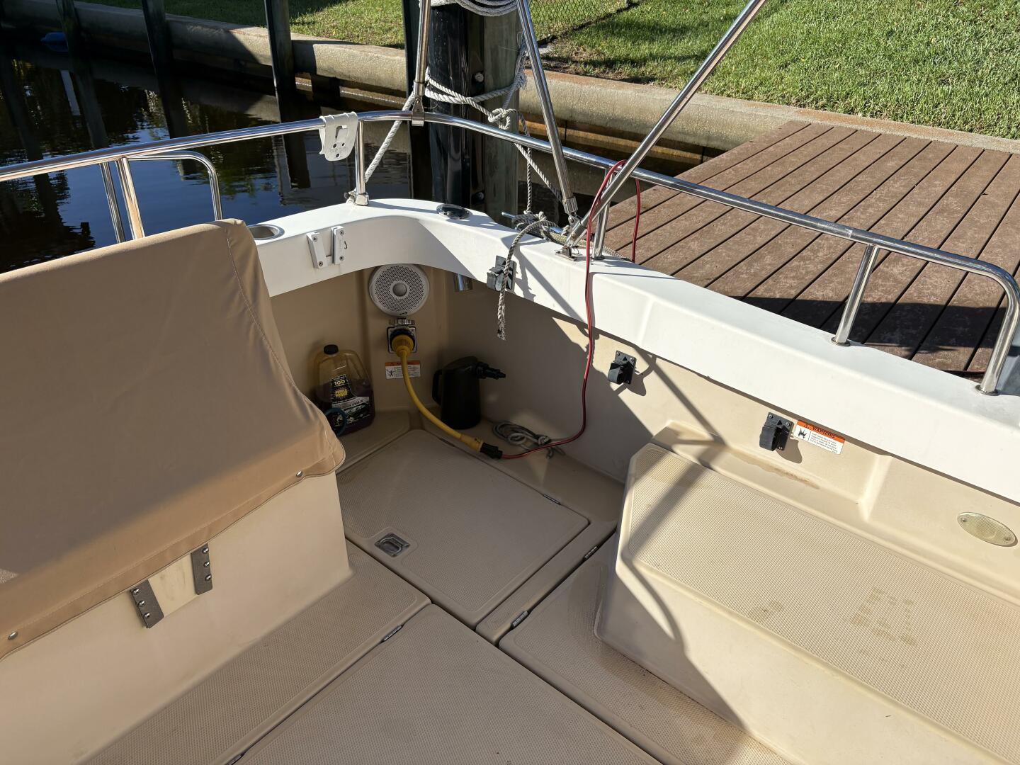 2014 Ranger Tugs R-27 - Image 8
