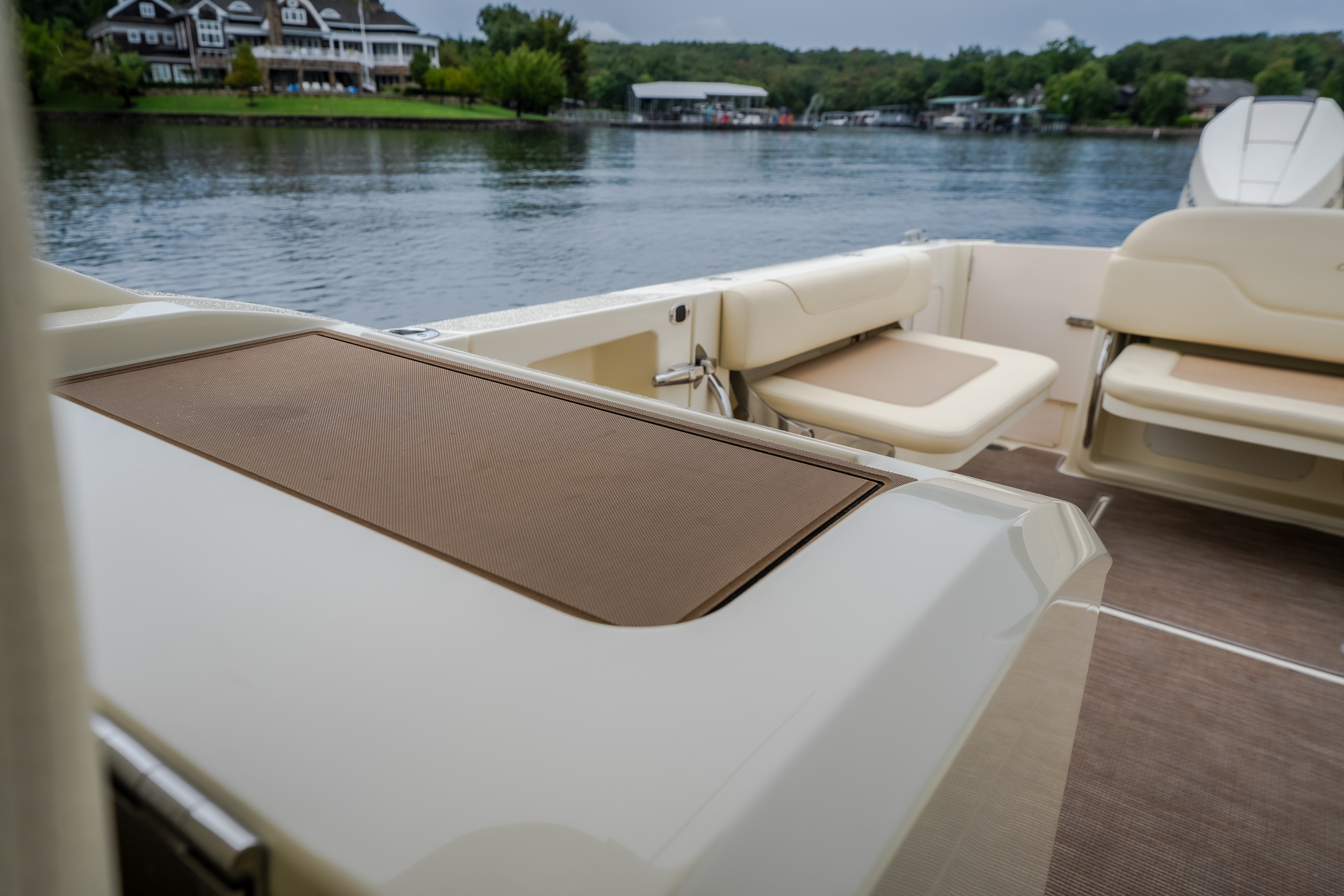 2024 Chris Craft Calypso 32 CT - Image 70