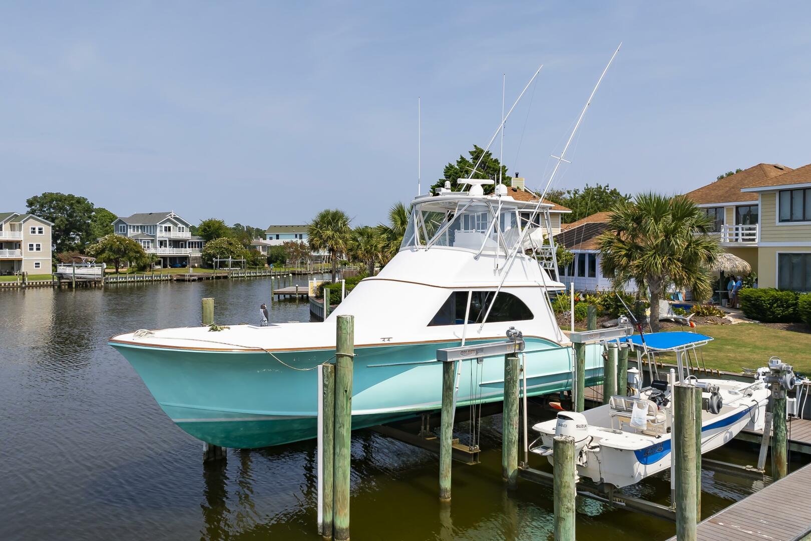 1994 Custom Carolina 43 Blackwell Convertible - Image 83