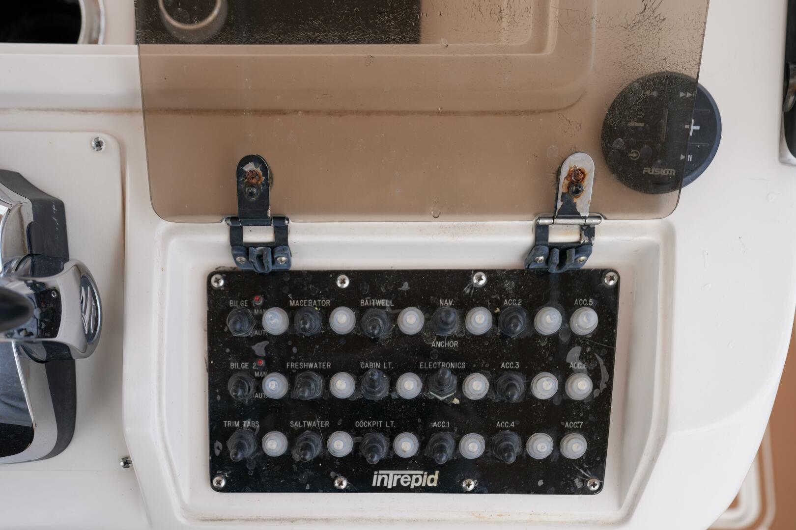 1999 Intrepid - Image 17