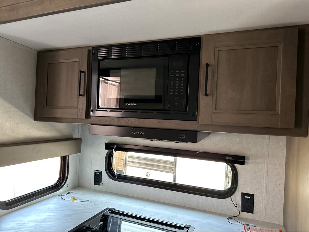 2026 GRAND DESIGN TRANSCEND 25MLX - Image 11