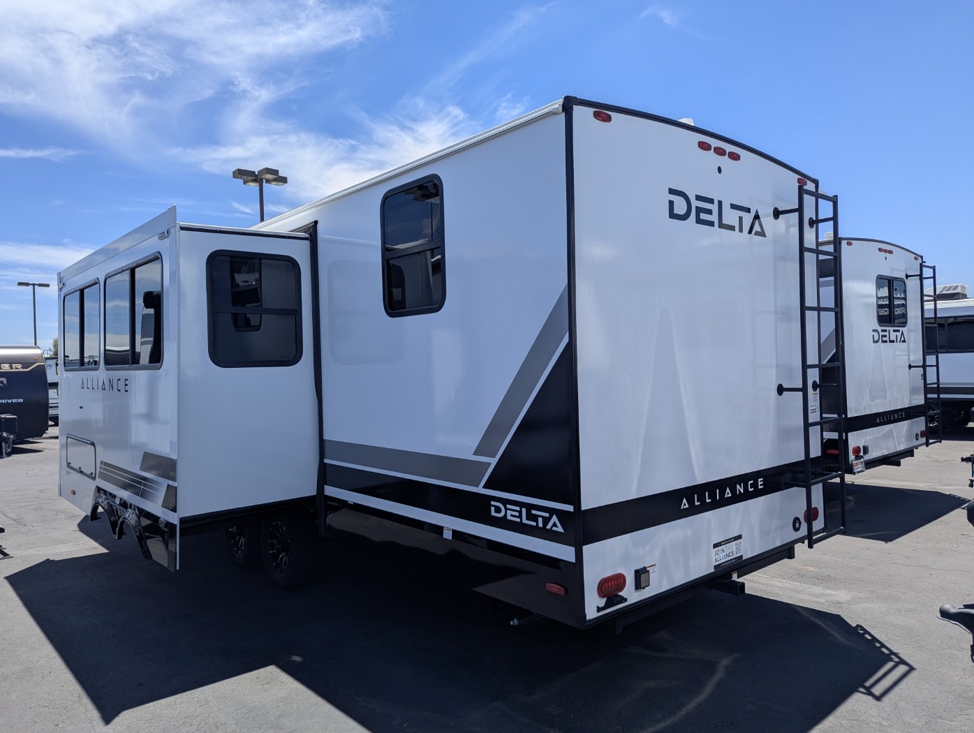 2027 Alliance RV Delta 281BH - Image 7