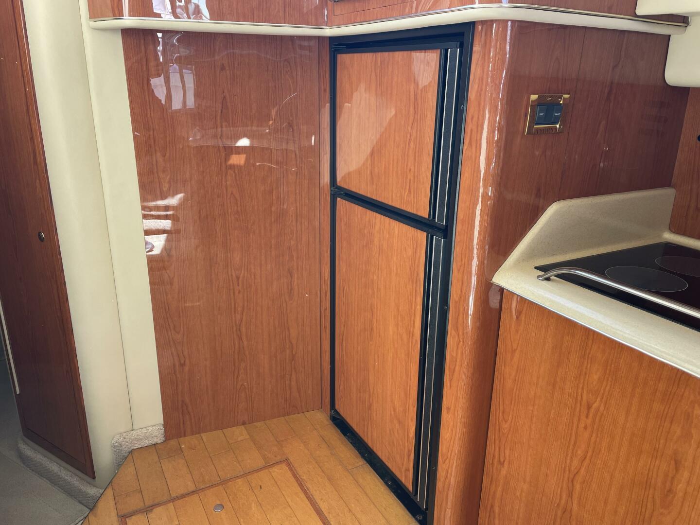 2000 Sea Ray 400 Sedan Bridge - Image 72