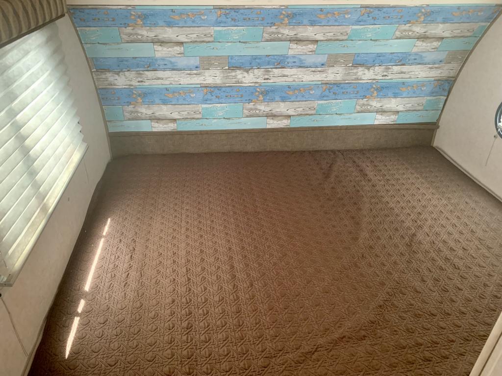 2019 FOREST RIVER 190 - Image 25
