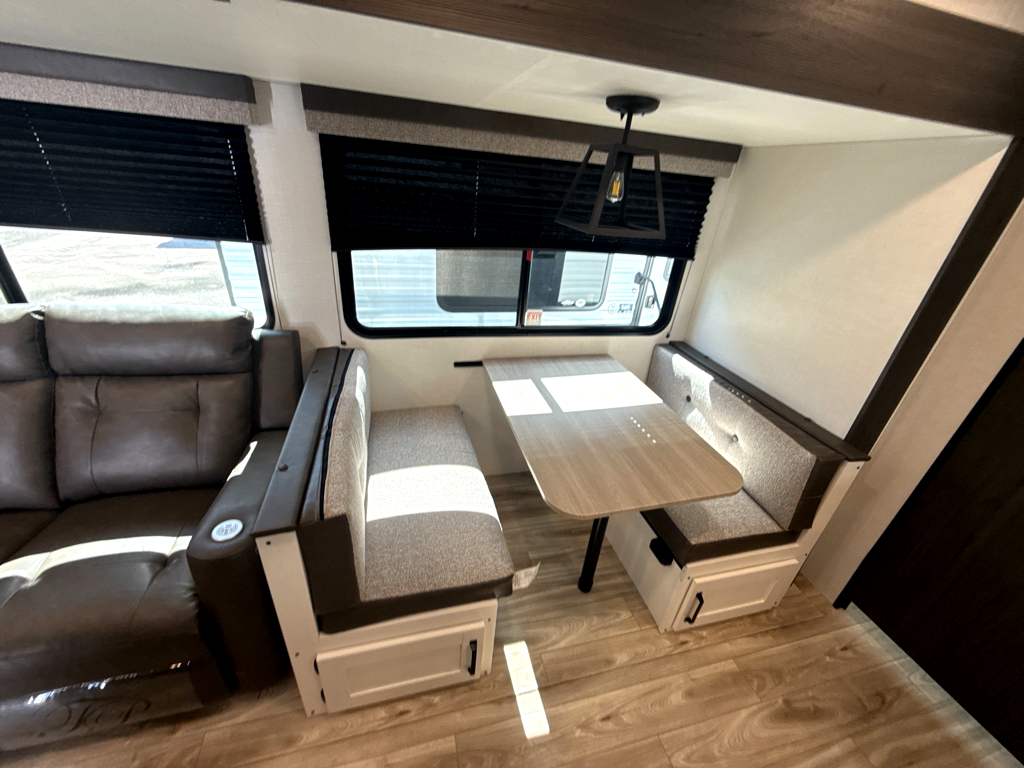 2027 VENTURE RV SIENNA 271VBH - Image 15