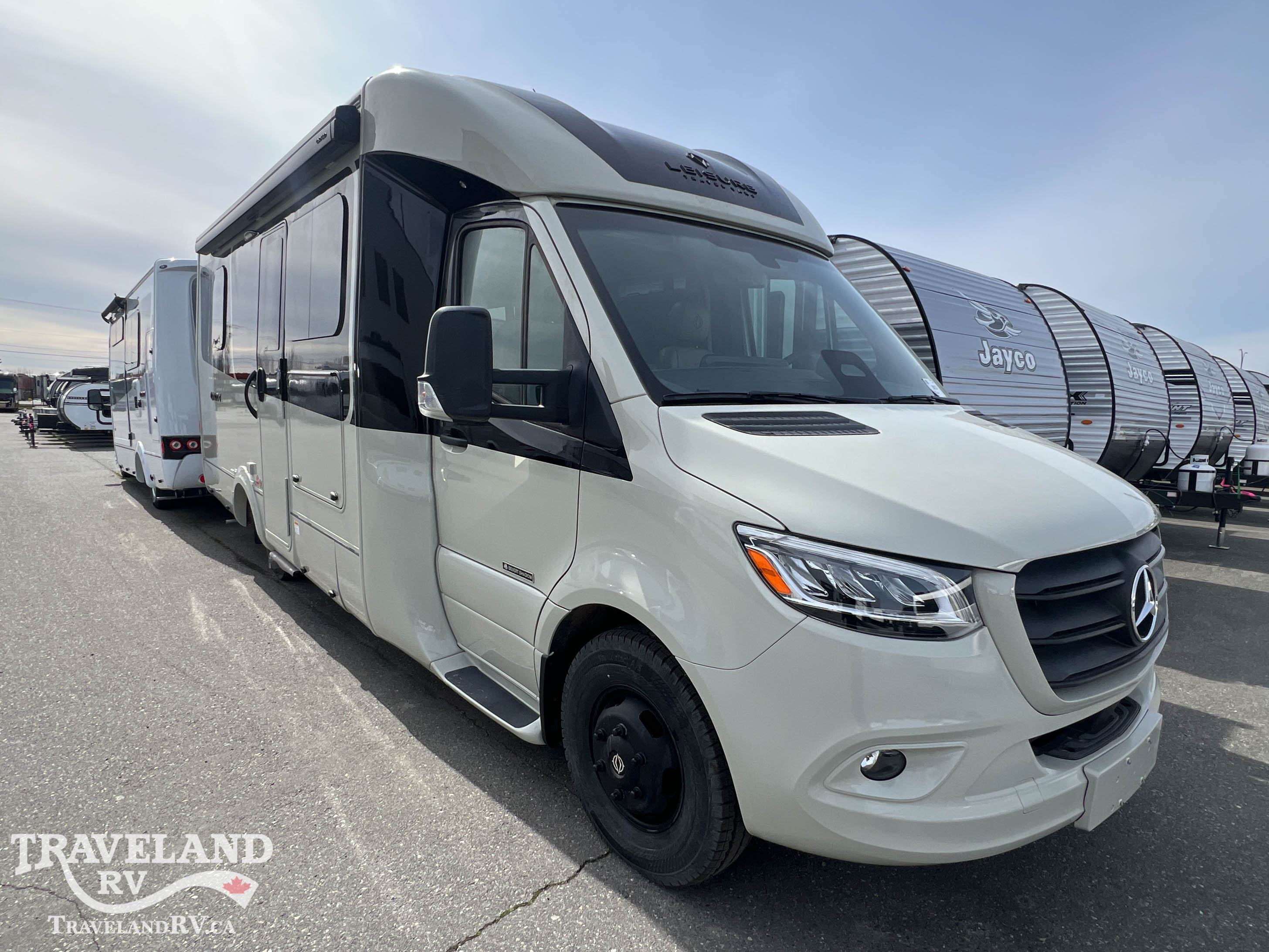 2026 Leisure Travel Unity U24MBL - Image 1