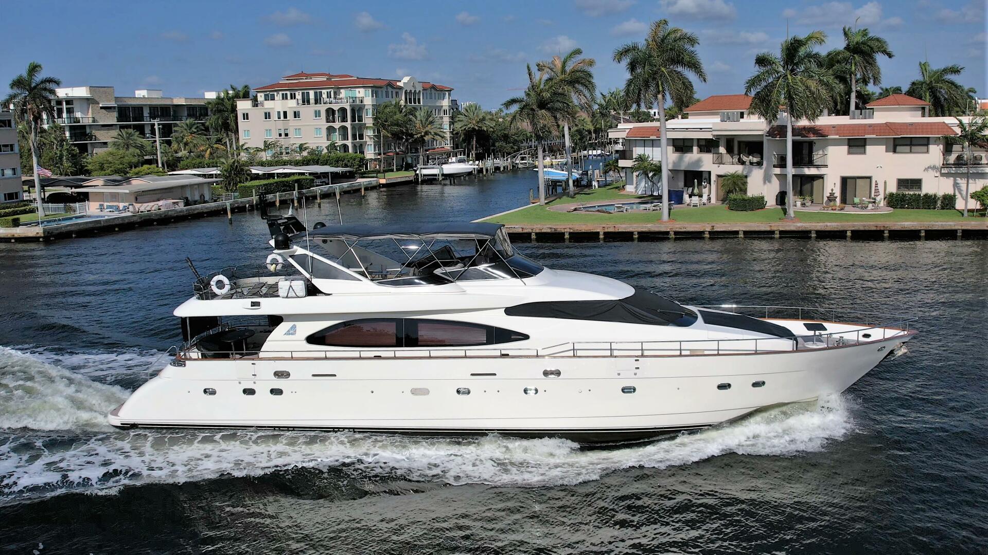 1999 Azimut - Image 2
