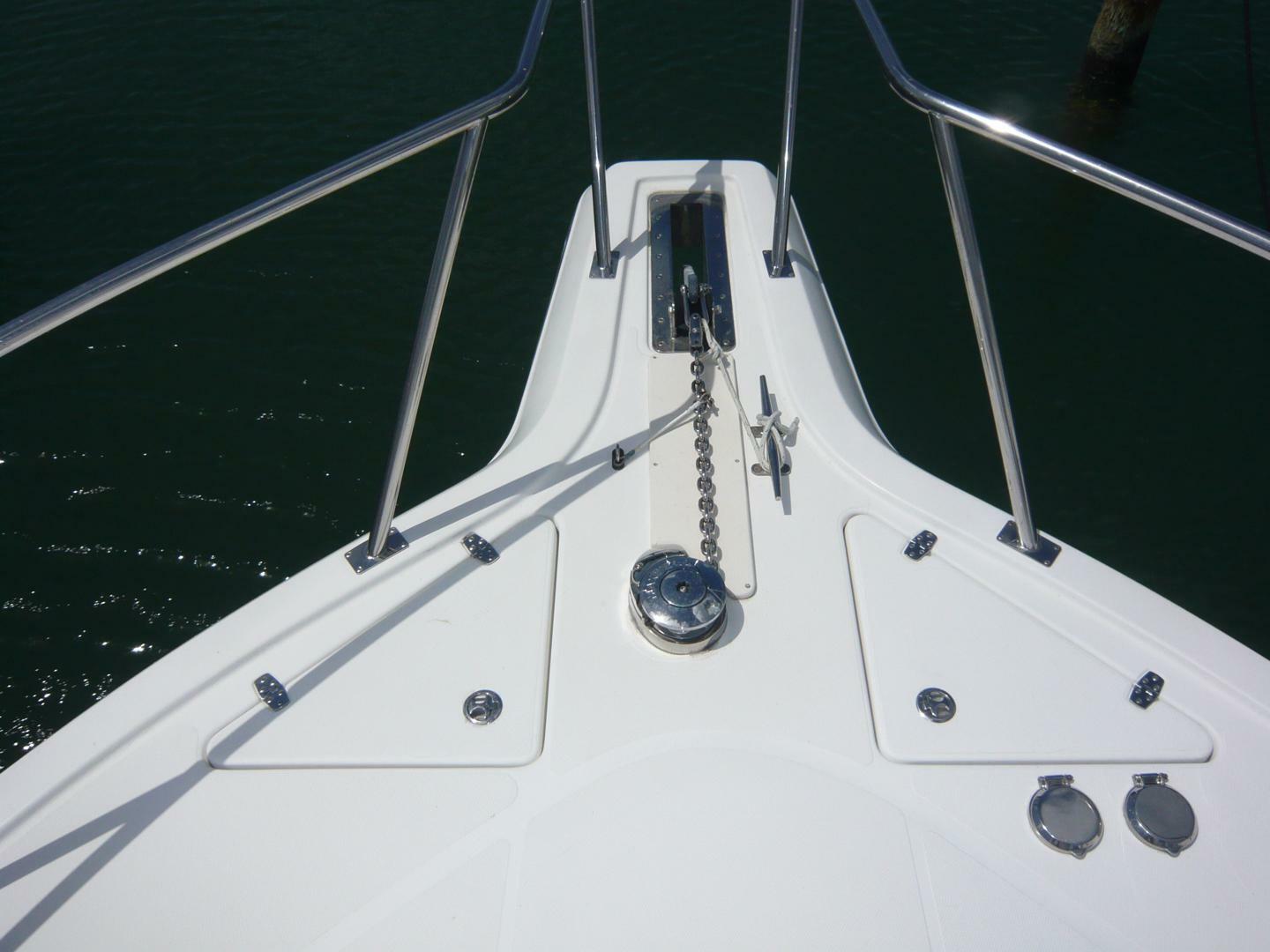 2004 Rampage 38 Express - Image 24