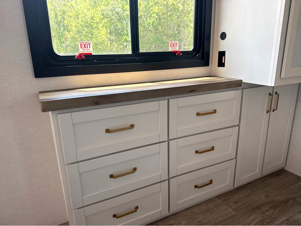 2027 JAYCO EAGLE 367TBTS - Image 22