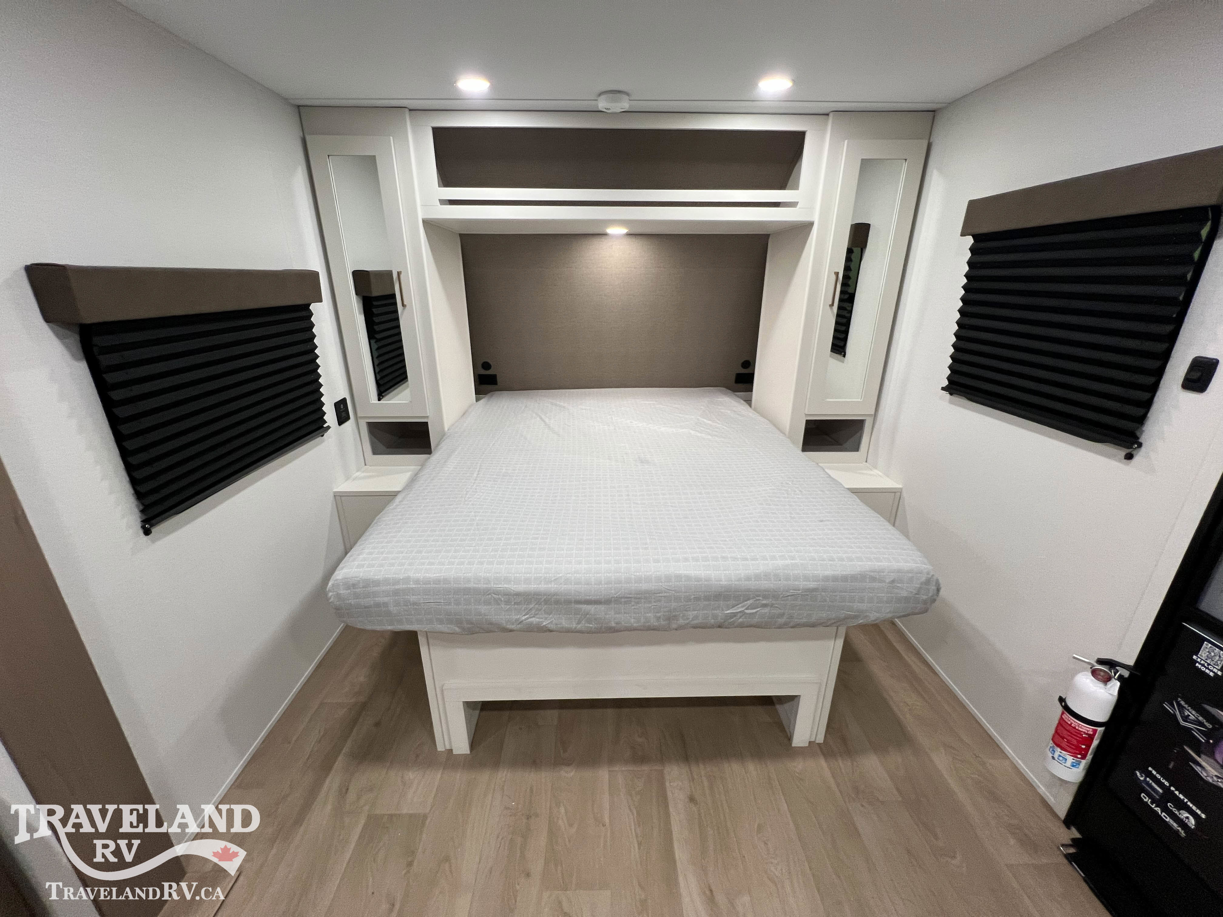 2026 Grand Design Transcend XPLOR 20MKX - Image 12