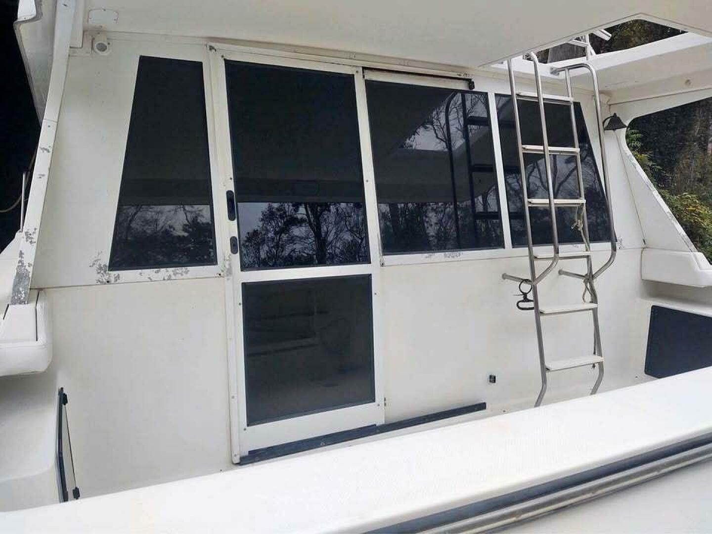 2000 Bayliner 4788 Pilot House Motoryacht - Image 6