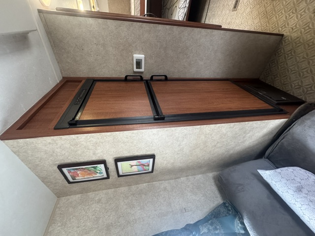 2009 Forest River Surveyor SV-235RKS - Image 22