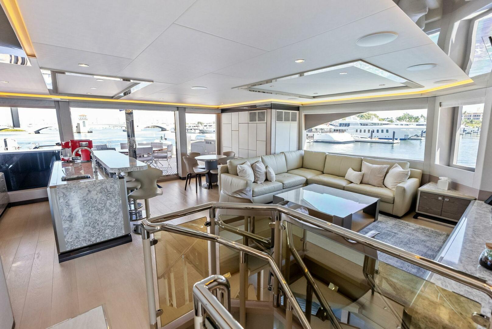 2024 Ocean Alexander 35 Revolution - Image 31