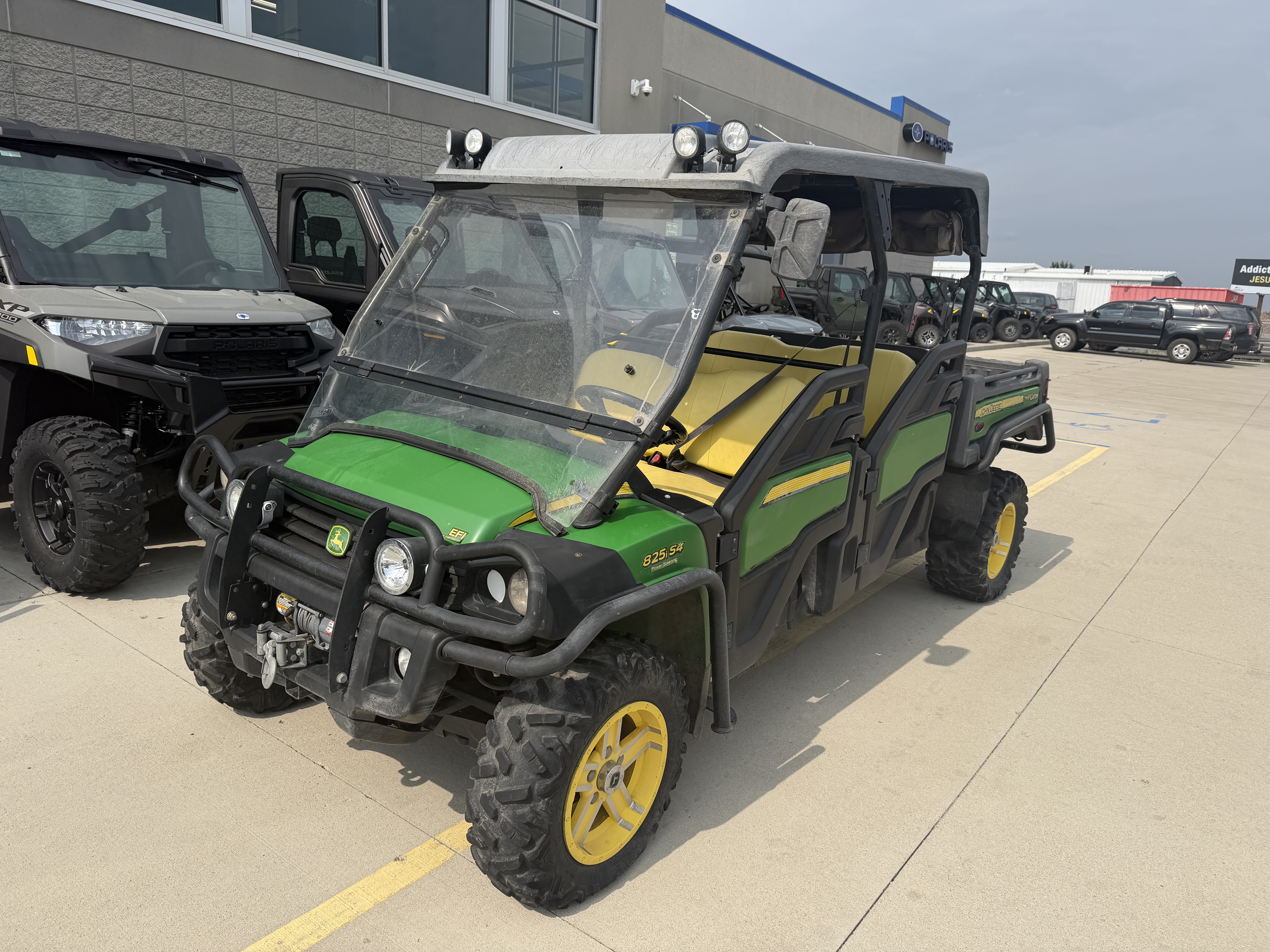 2013 John Deere Gator XUV 825i S4 - Image 2