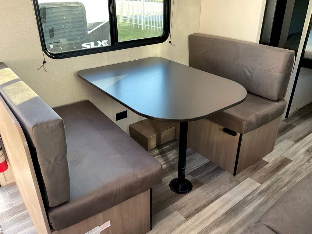 2026 Jayco Jay Flight SLX 250BHW - Image 8