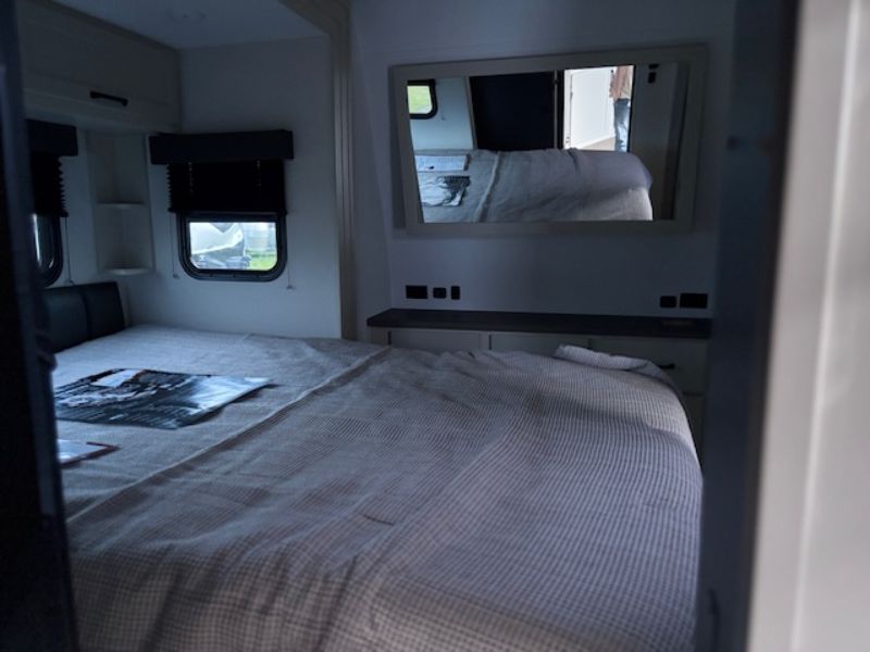2026 Grand Design Momentum G-Class 31G - Image 10