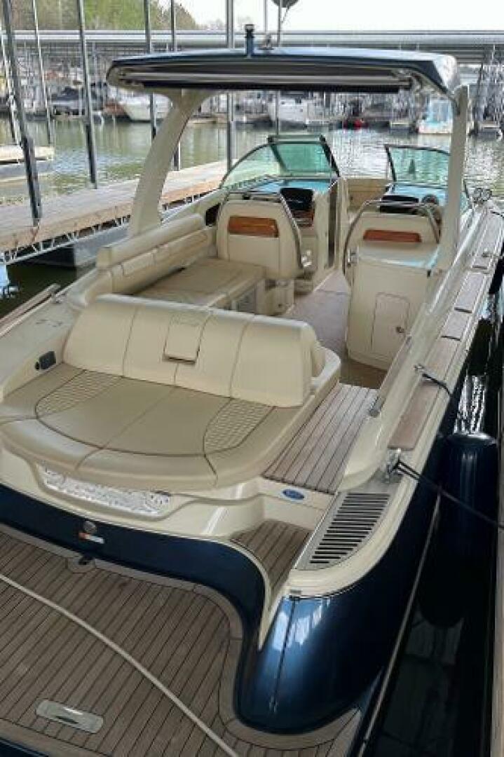 2020 Chris-Craft Launch 31 GT - Image 9