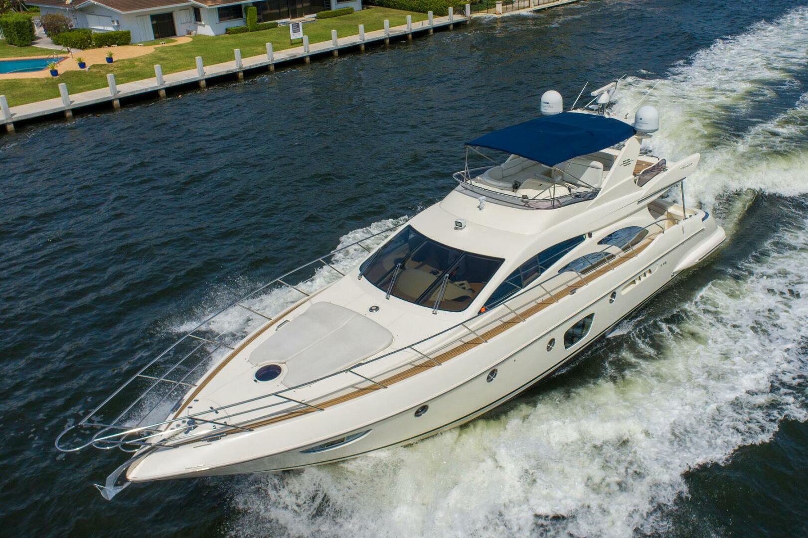 2009 Azimut 62E - Image 5