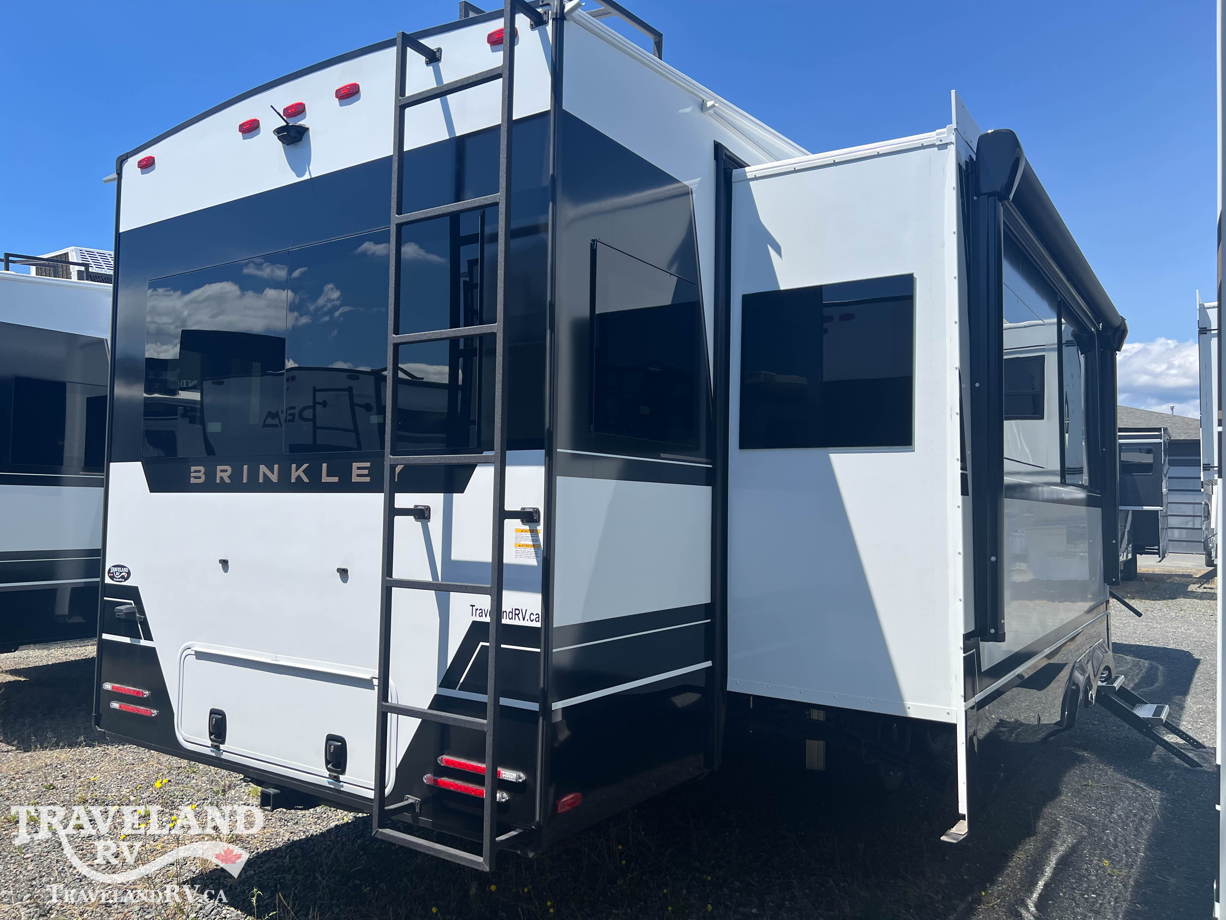 2027 Brinkley RV Model Z 3100 - Image 6