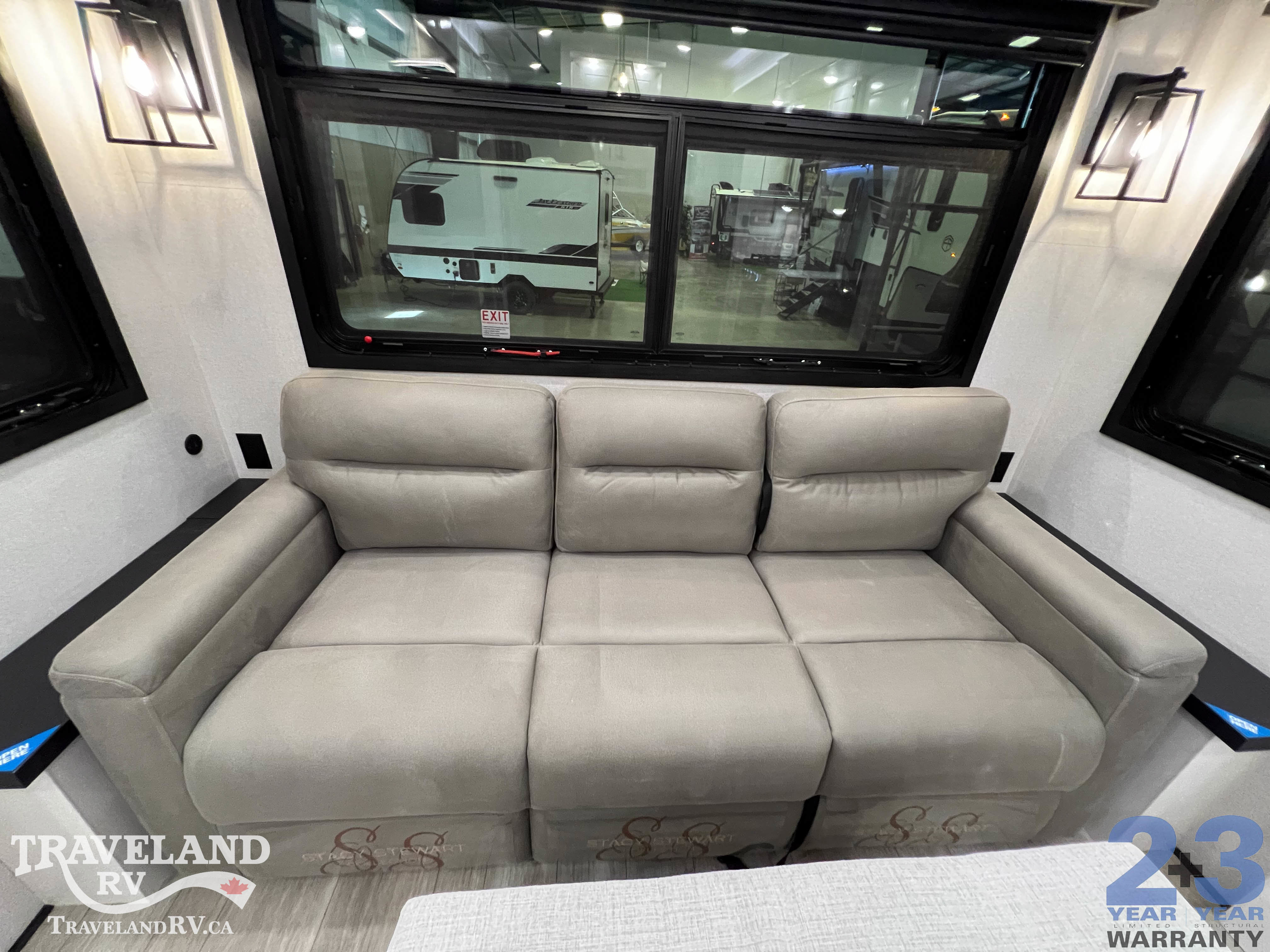 2026 Jayco Pinnacle 32RLTS - Image 27
