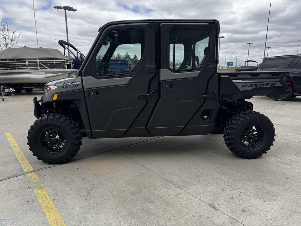 2027 Polaris® Ranger Crew XP 1000 Cab - Heat - A/C - Image 10