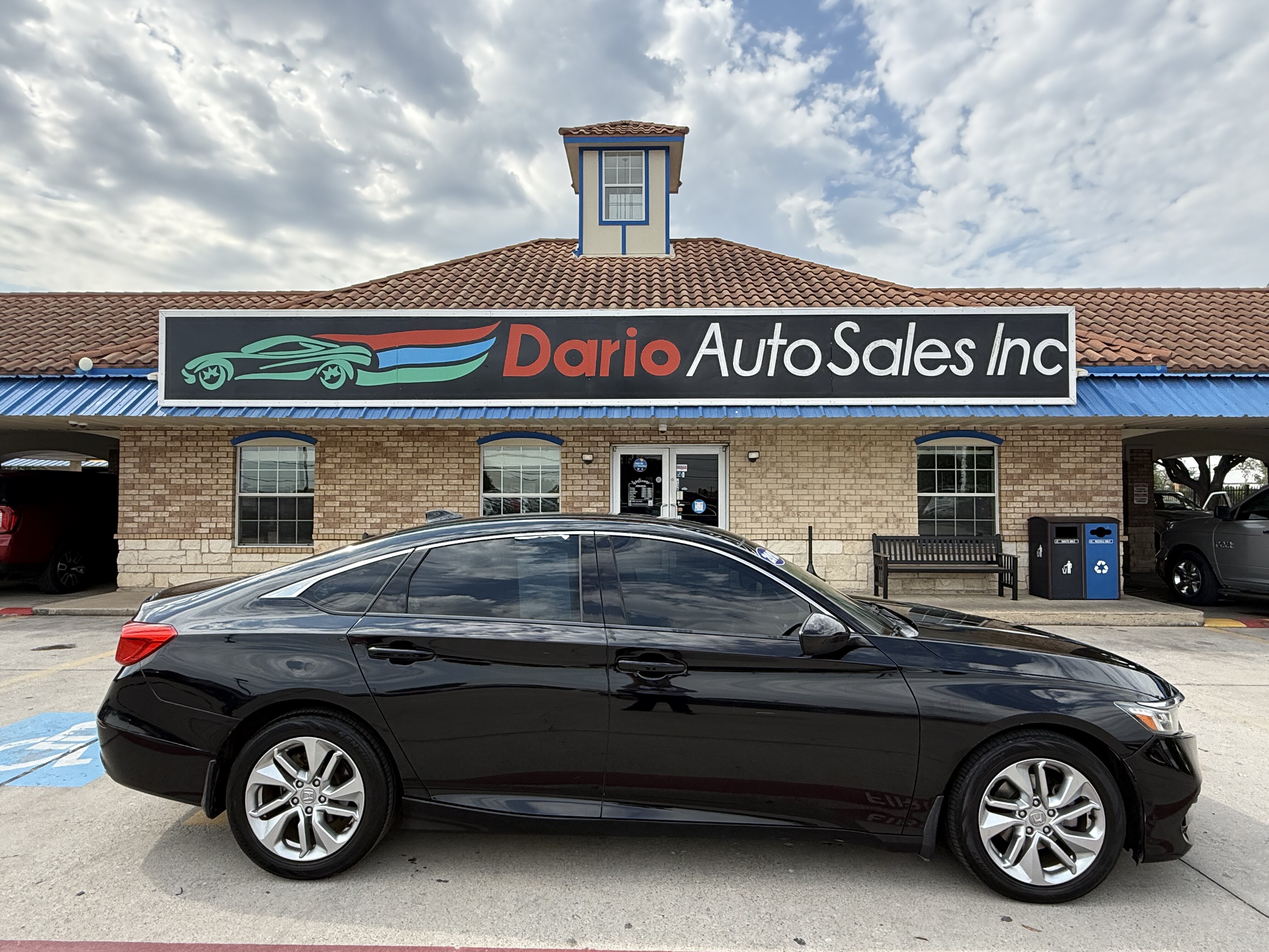 2018 Honda Accord Sedan 4D LX I4 - Image 14
