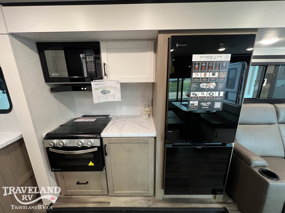 2026 Highland Ridge Range Lite 211RKM - Image 12