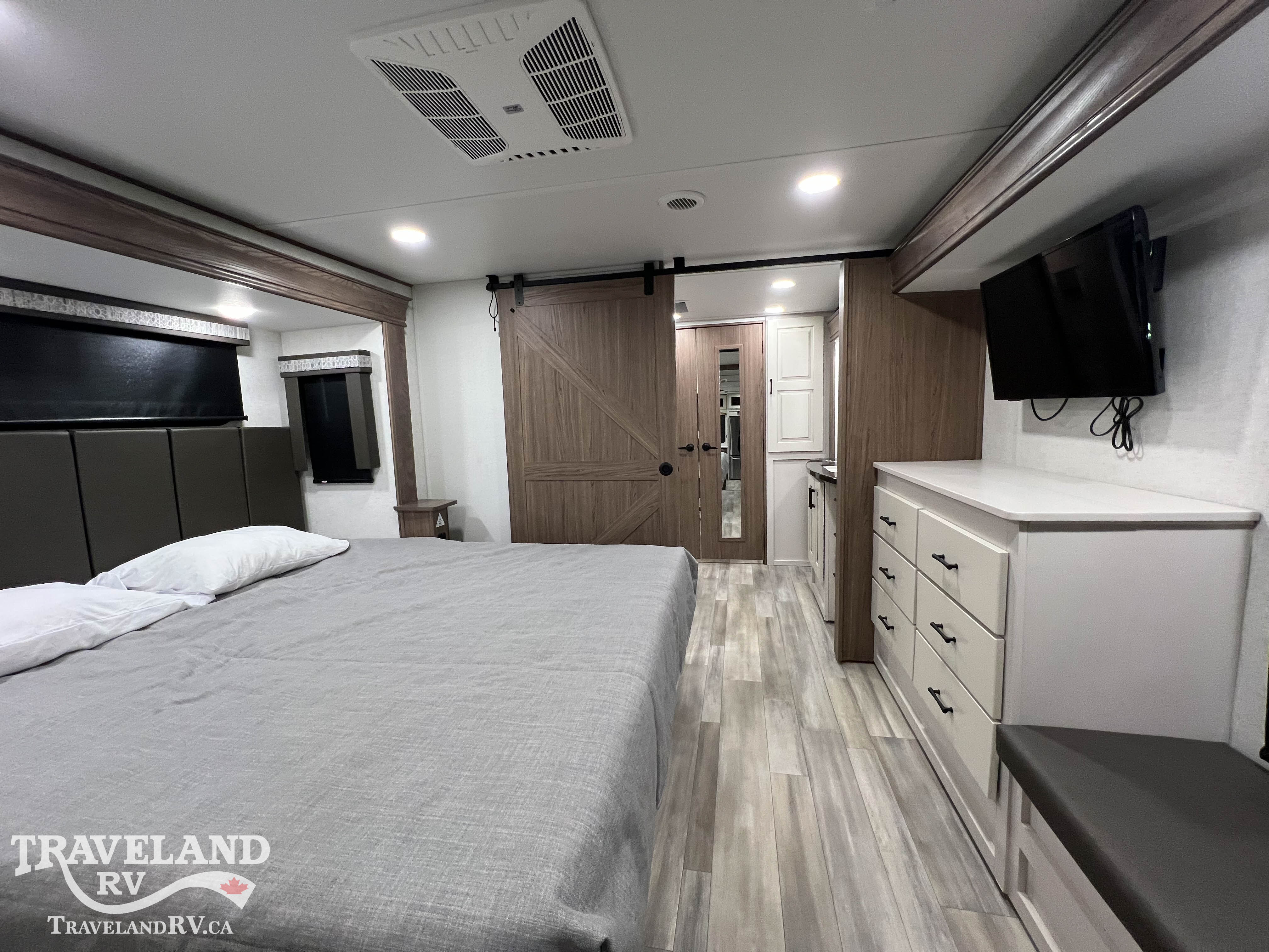 2023 Alliance RV Paradigm 382RK - Image 31