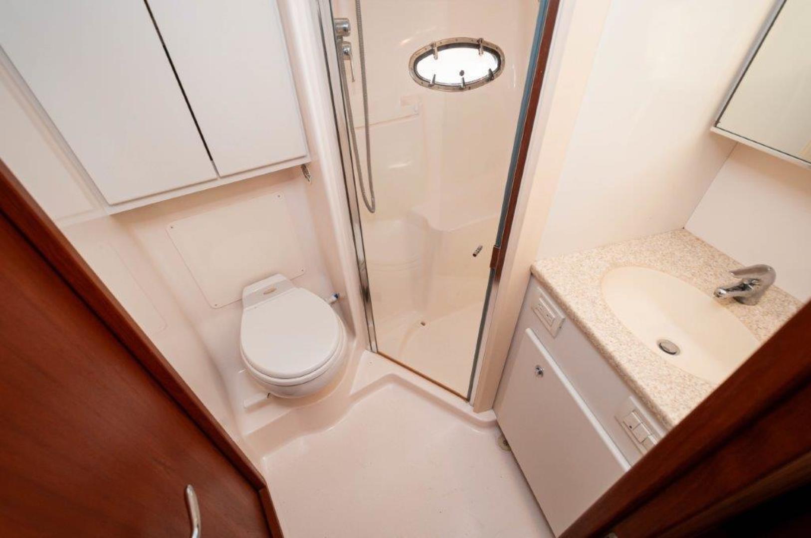 2003 Tiara Yachts 4200 Open - Image 17