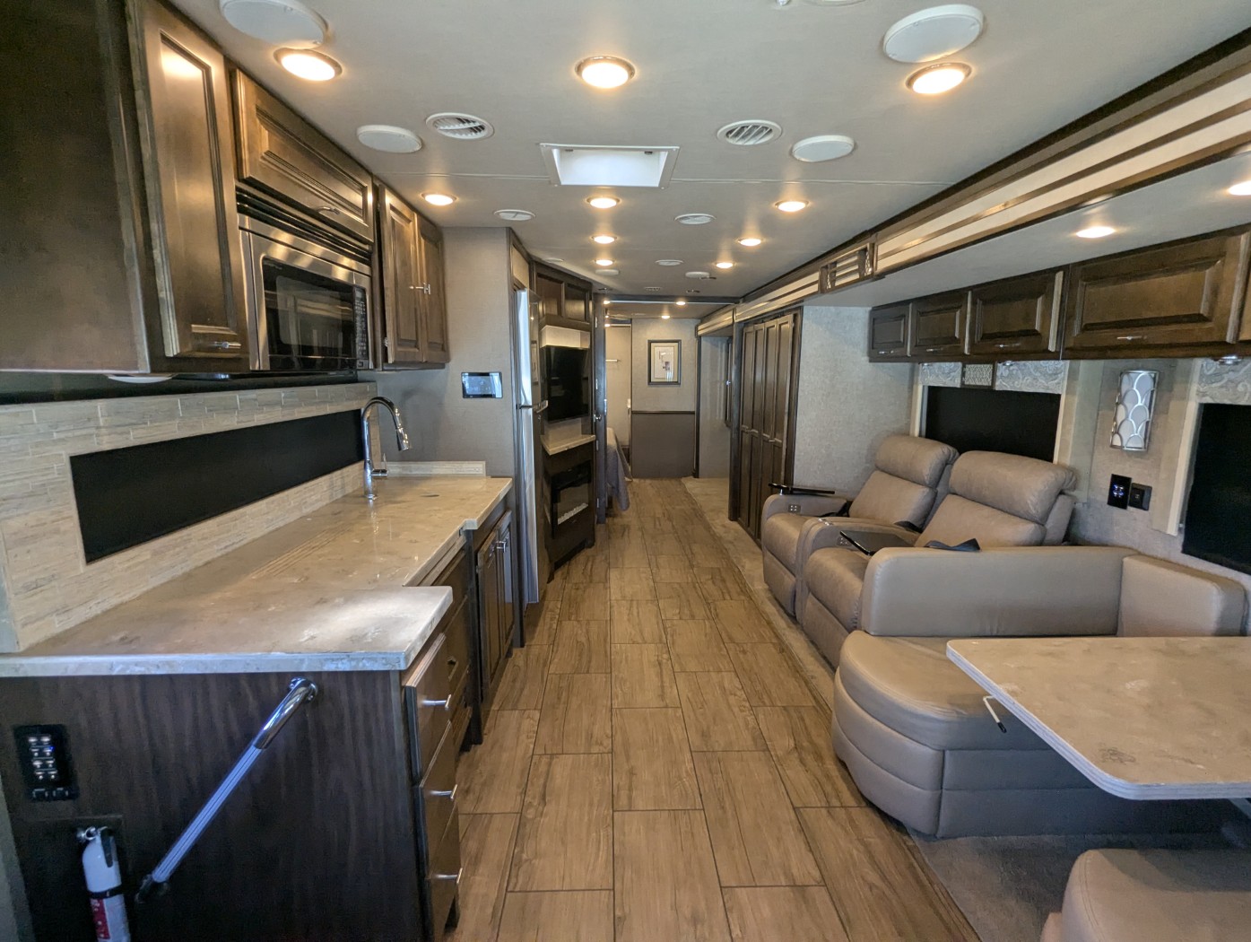 2019 Tiffin Open Road Allegro 36 UA - Image 13
