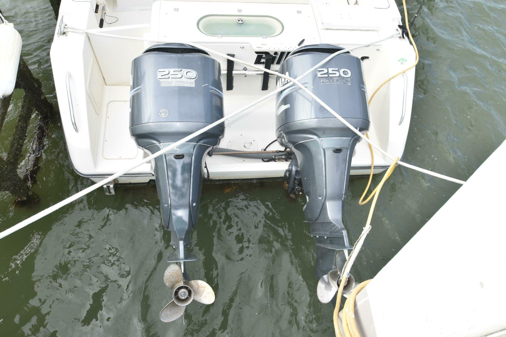 2005 Pursuit 3070 Offshore Express - Image 38