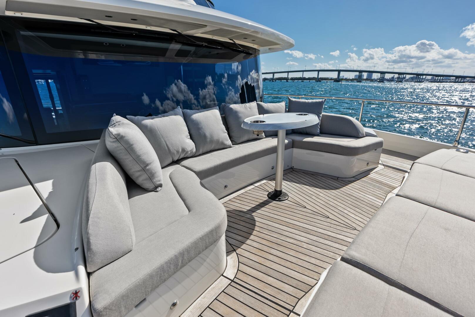 2025 Absolute 75 Navetta - Image 59