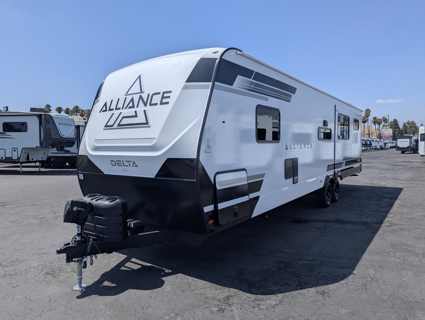 2027 Alliance RV Delta 321BH - Image 3
