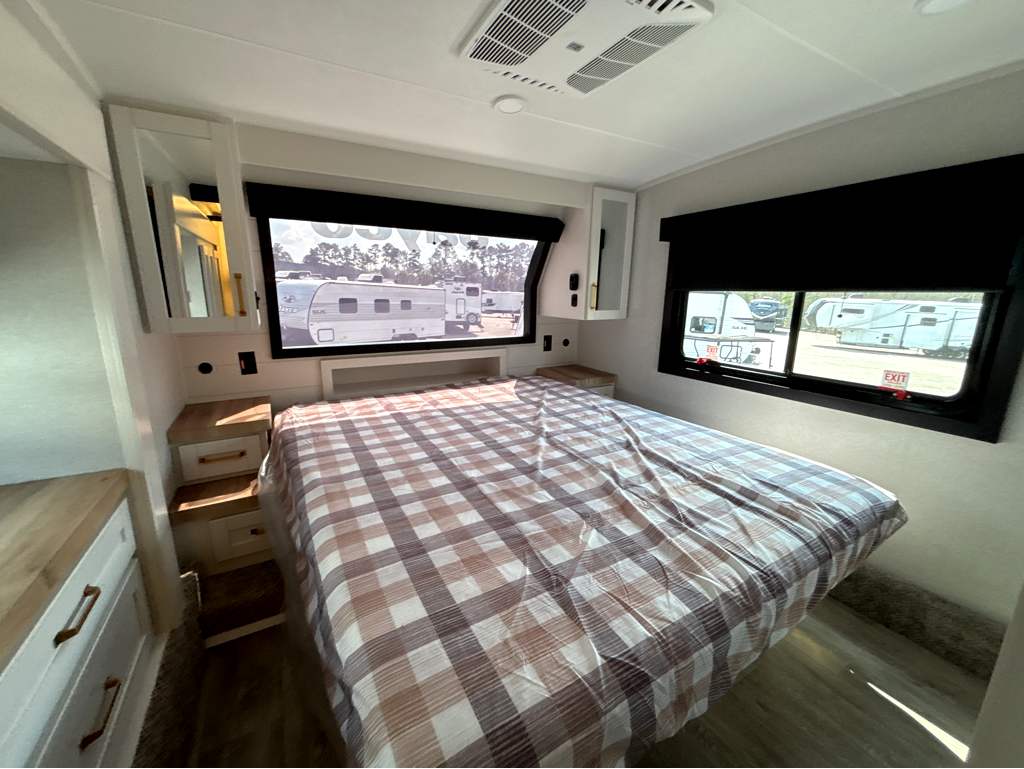2026 JAYCO EAGLE HT 28CRT - Image 41