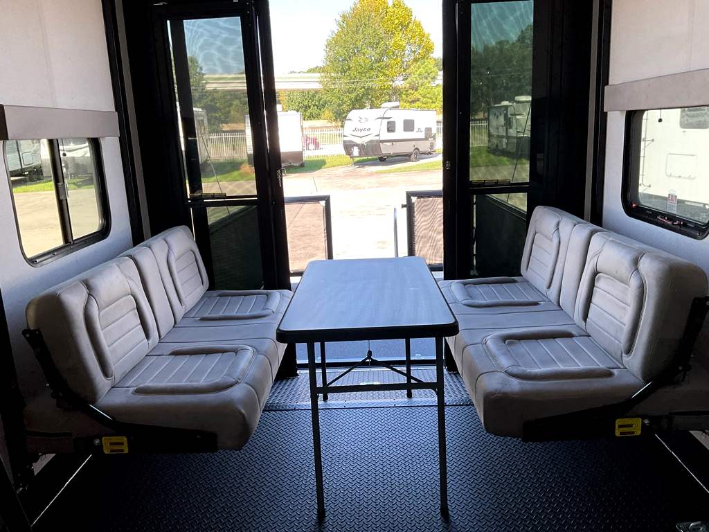 2026 JAYCO SEISMIC 395 - Image 45