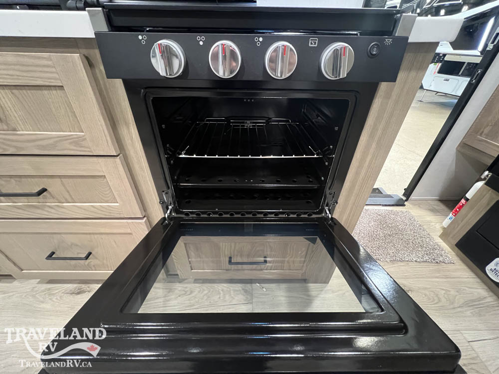 2027 Forest River Rockwood Mini Lite 2109S - Image 11