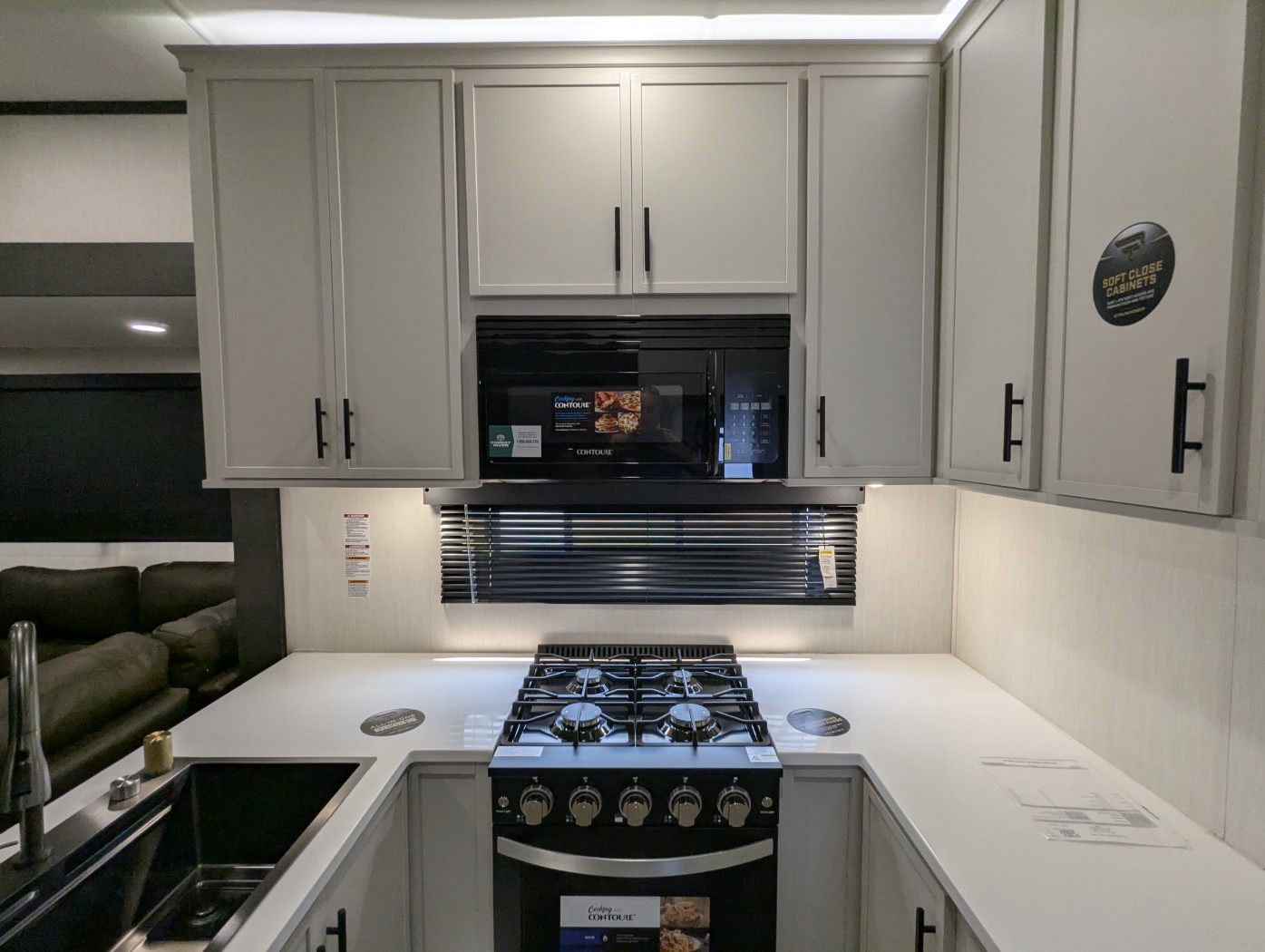 2026 Forest River CRUSADER 2SUITE - Image 23