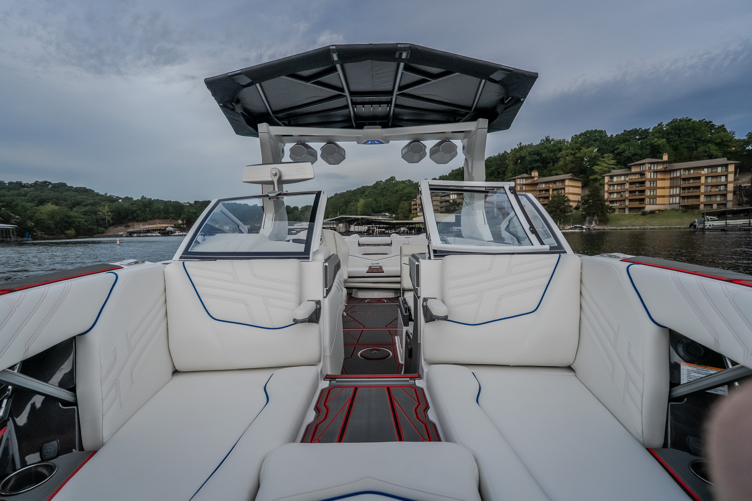 2027 Tigé  Ultré 25ZX  - Image 53