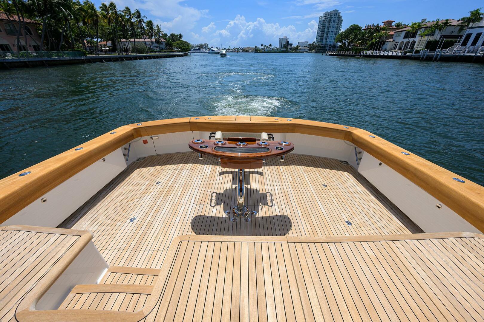 2021 Viking 72 Convertible - Image 37