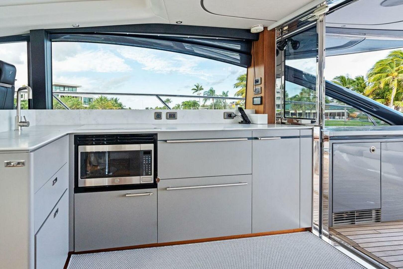 2021 Princess V55 - Image 30