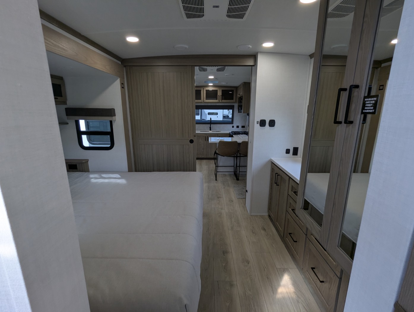 2026 Forest River Rockwood Signature 8263MBR - Image 27