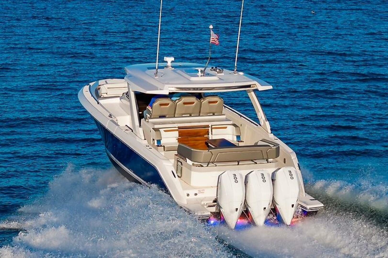 2023 TIARA YACHTS TIARA YACHTS 38 LS Base - Image 49