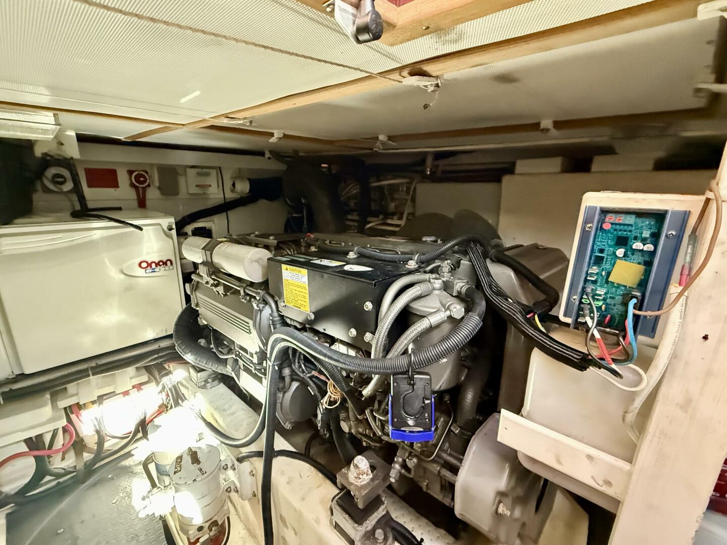 2006 Sabre 42 Sedan - Image 25