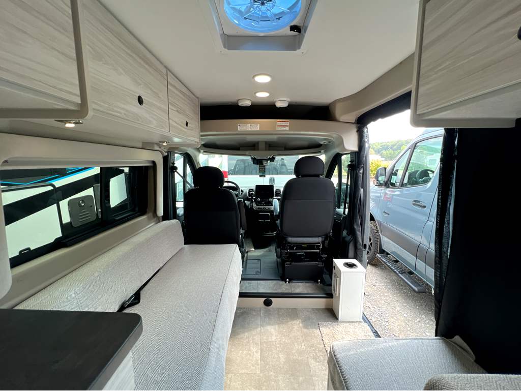 2026 JAYCO COMET 18C - Image 18